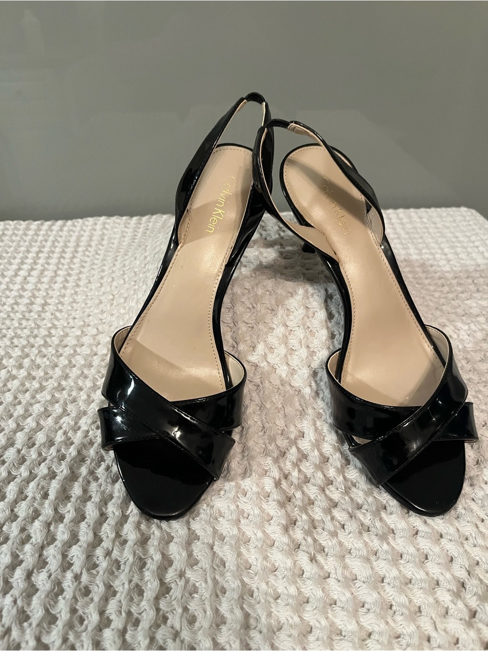 Calvin Klein Black Patent Slingback Heeled Sandals 525